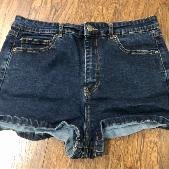 Denim Mid-Rise Shorts - Picture 6 of 11